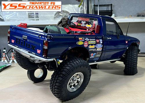 RC4WD TF2 YSS Edition RTR 1982 Toyota Hilux Pickup