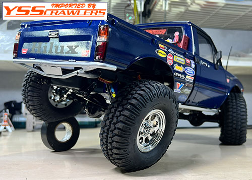 RC4WD TF2 YSS Edition RTR 1982 Toyota Hilux Pickup